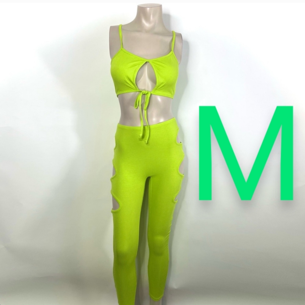 🆕Green Sexy Open Cut-Out Details Crop Top and Matching Pants Set~ Size M